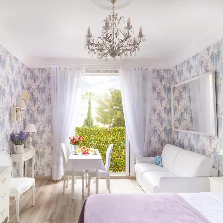 Croisette Palais Miramar Imperial 아파트 *